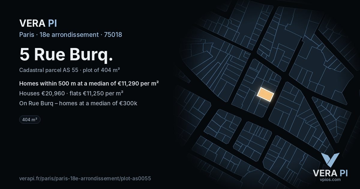 5 Rue Burq, 18e arrondissement at night – the plot lit, the parcels around coloured by the prices near them