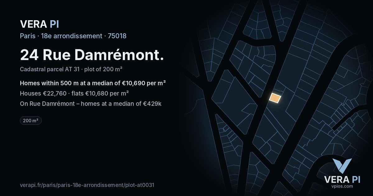 24 Rue Damrémont, 18e arrondissement at night – the plot lit, the parcels around coloured by the prices near them
