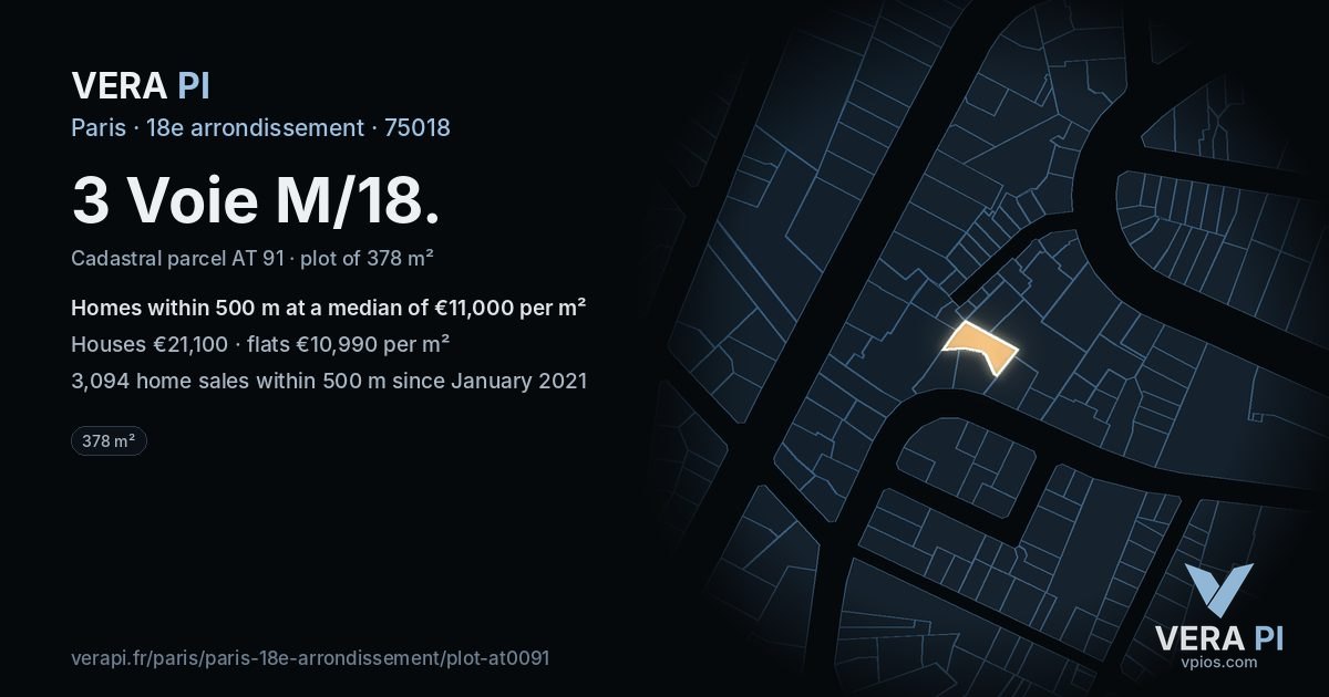 3 Voie M/18, 18e arrondissement at night – the plot lit, the parcels around coloured by the prices near them