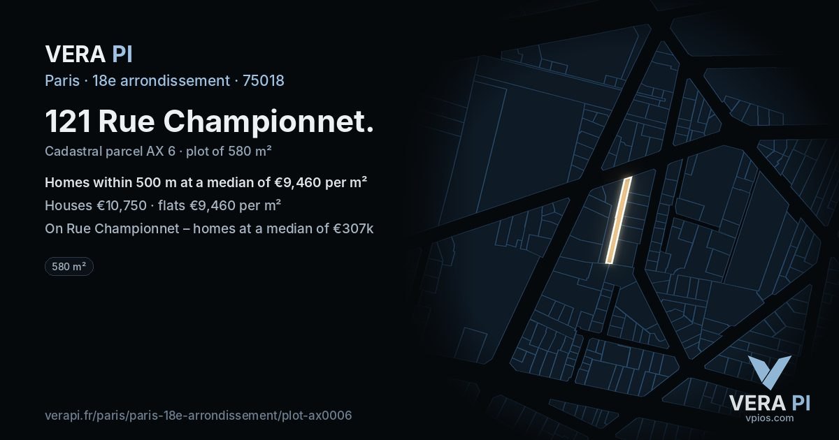 121 Rue Championnet, 18e arrondissement at night – the plot lit, the parcels around coloured by the prices near them