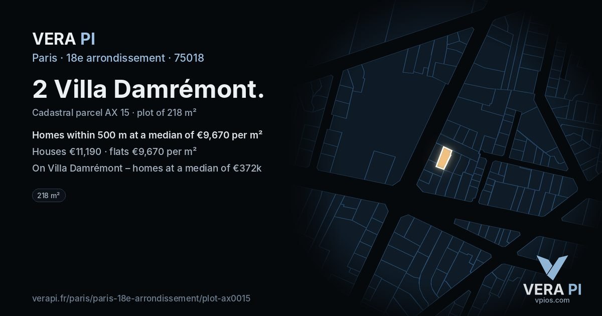 2 Villa Damrémont, 18e arrondissement at night – the plot lit, the parcels around coloured by the prices near them