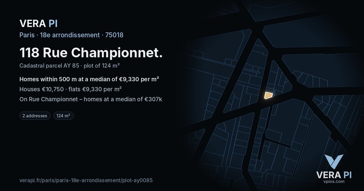 118 Rue Championnet, 18e arrondissement at night – the plot lit, the parcels around coloured by the prices near them