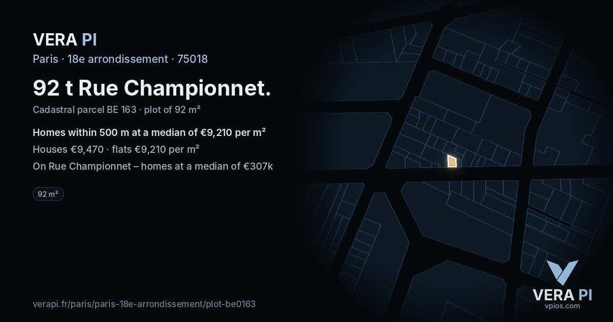 92 t Rue Championnet, 18e arrondissement at night – the plot lit, the parcels around coloured by the prices near them