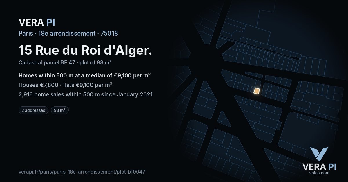 15 Rue du Roi d'Alger, 18e arrondissement at night – the plot lit, the parcels around coloured by the prices near them