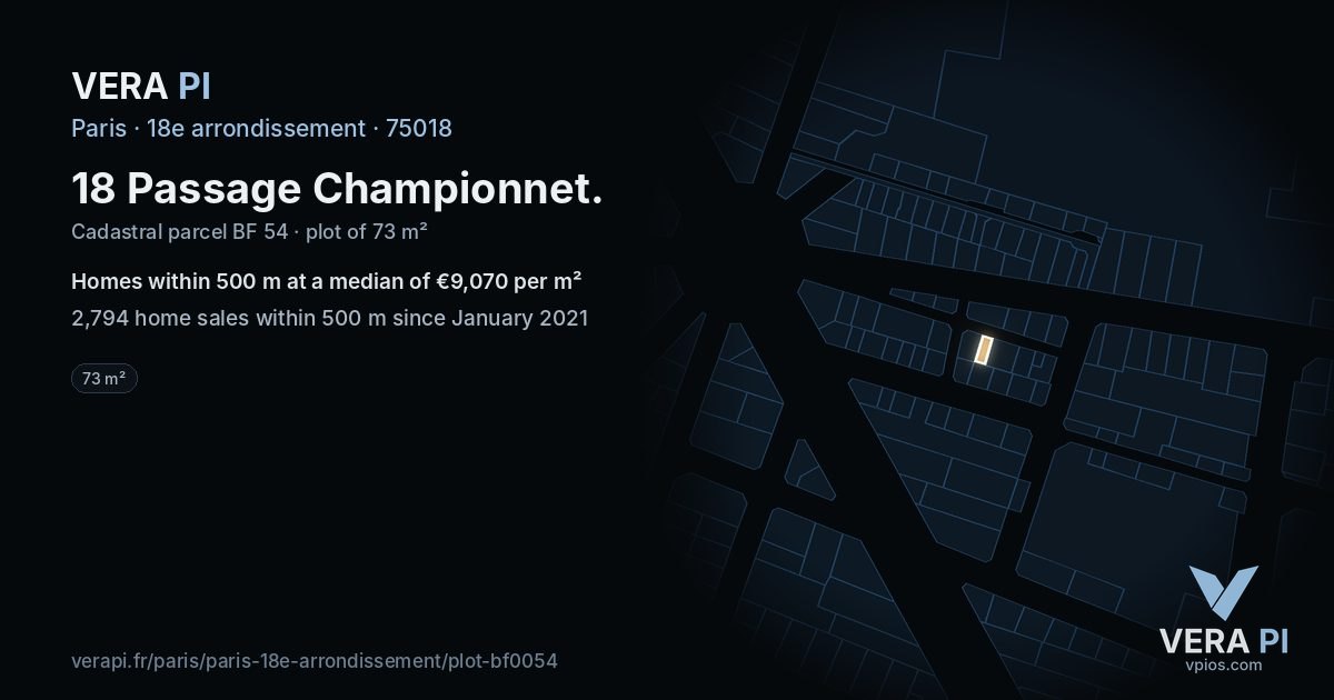 18 Passage Championnet, 18e arrondissement at night – the plot lit, the parcels around coloured by the prices near them