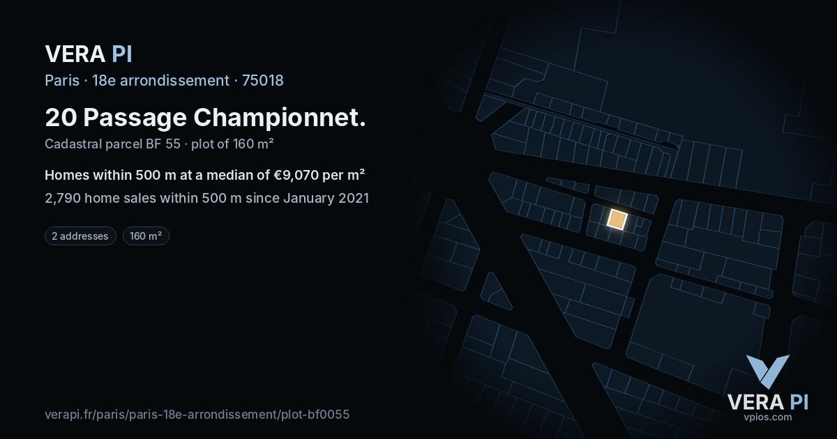 20 Passage Championnet, 18e arrondissement at night – the plot lit, the parcels around coloured by the prices near them