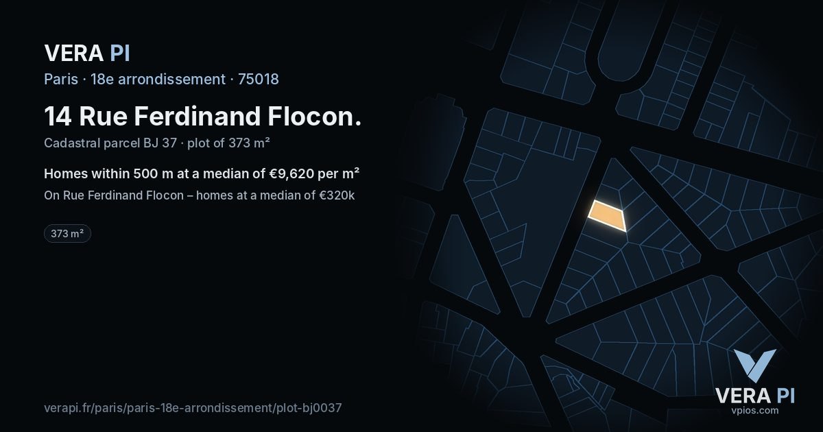 14 Rue Ferdinand Flocon, 18e arrondissement at night – the plot lit, the parcels around coloured by the prices near them