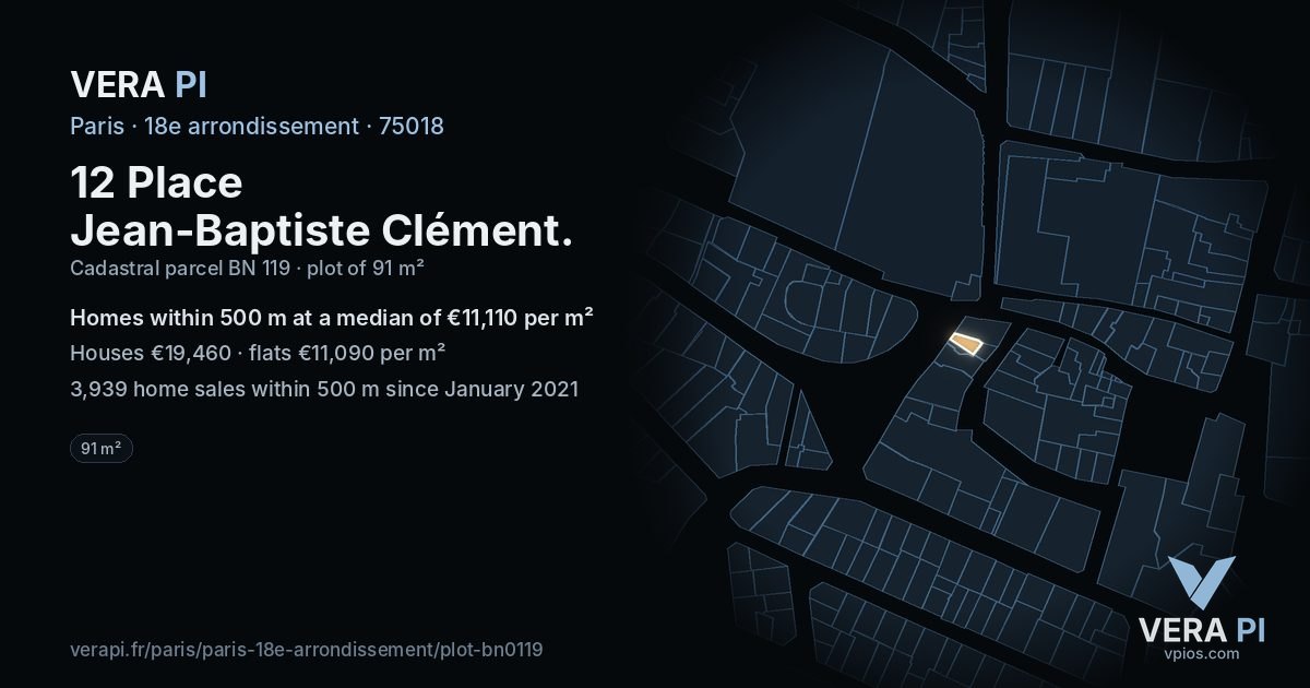 12 Place Jean-Baptiste Clément, 18e arrondissement at night – the plot lit, the parcels around coloured by the prices near them