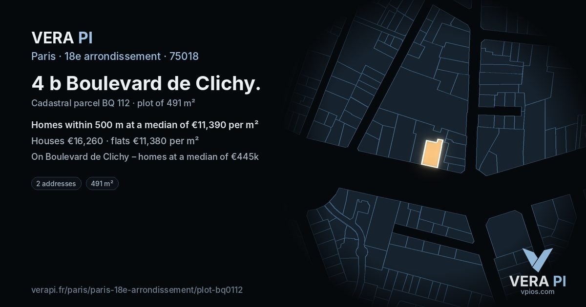 4 b Boulevard de Clichy, 18e arrondissement at night – the plot lit, the parcels around coloured by the prices near them