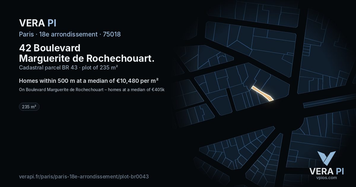 42 Boulevard Marguerite de Rochechouart, 18e arrondissement at night – the plot lit, the parcels around coloured by the prices near them