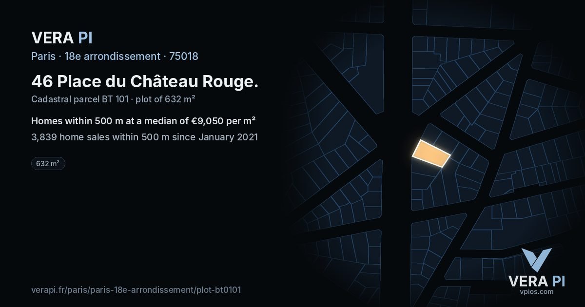 46 Place du Château Rouge, 18e arrondissement at night – the plot lit, the parcels around coloured by the prices near them