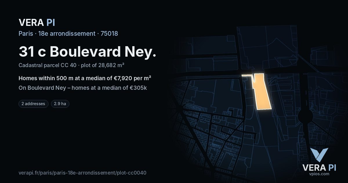 31 c Boulevard Ney, 18e arrondissement at night – the plot lit, the parcels around coloured by the prices near them