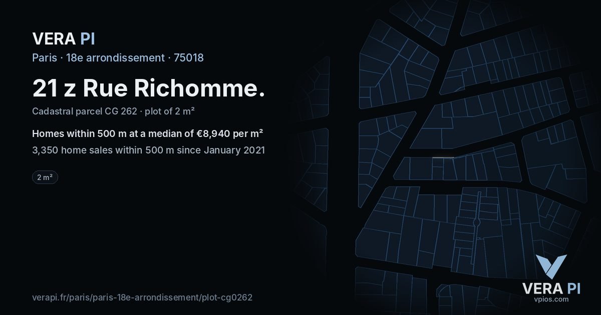 21 z Rue Richomme, 18e arrondissement at night – the plot lit, the parcels around coloured by the prices near them