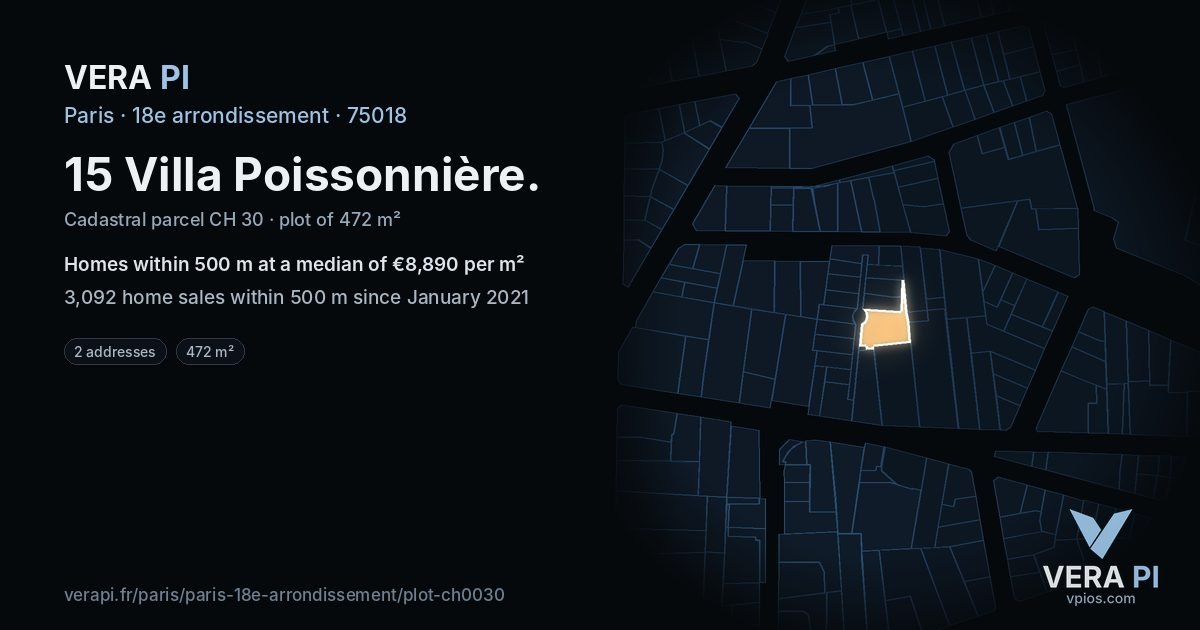 15 Villa Poissonnière, 18e arrondissement at night – the plot lit, the parcels around coloured by the prices near them