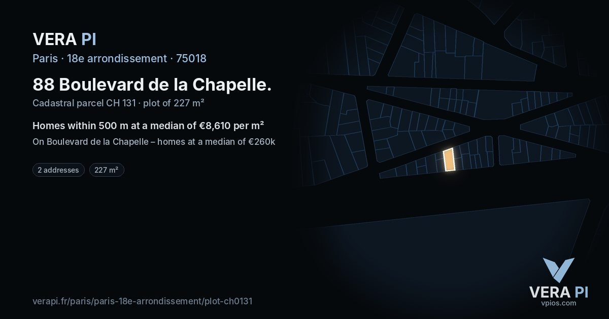 88 Boulevard de la Chapelle, 18e arrondissement at night – the plot lit, the parcels around coloured by the prices near them