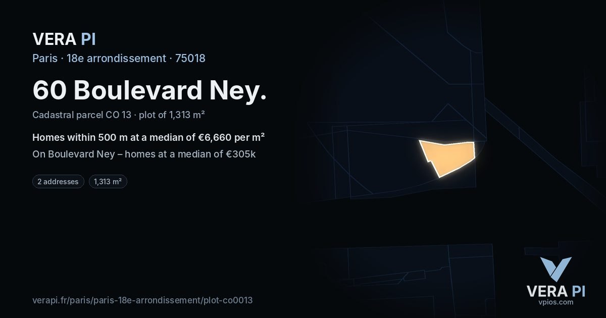60 Boulevard Ney, 18e arrondissement at night – the plot lit, the parcels around coloured by the prices near them