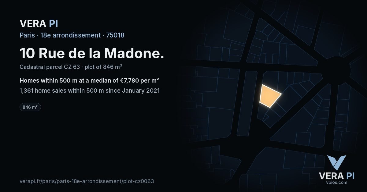 10 Rue de la Madone, 18e arrondissement at night – the plot lit, the parcels around coloured by the prices near them