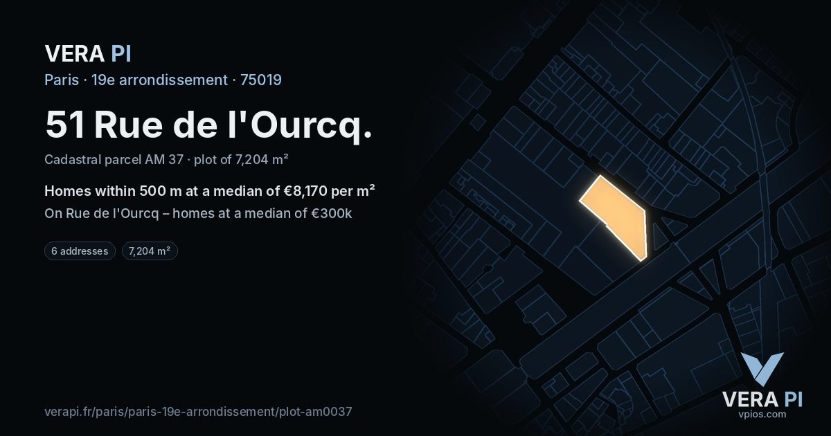 51 Rue de l'Ourcq, 19e arrondissement at night – the plot lit, the parcels around coloured by the prices near them