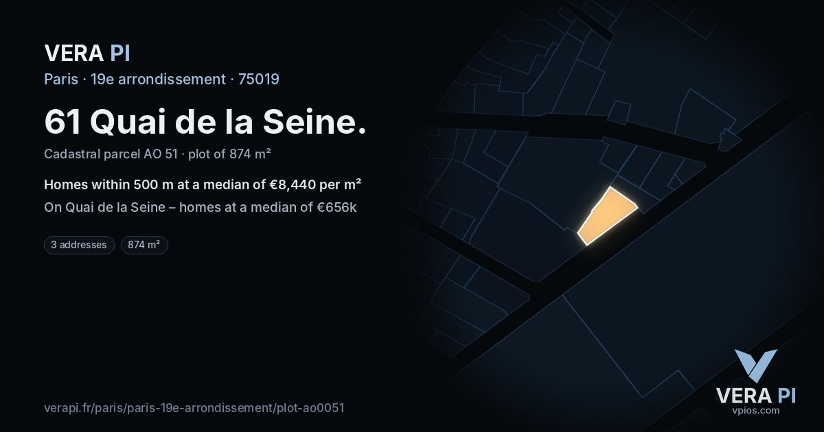 61 Quai de la Seine, 19e arrondissement at night – the plot lit, the parcels around coloured by the prices near them