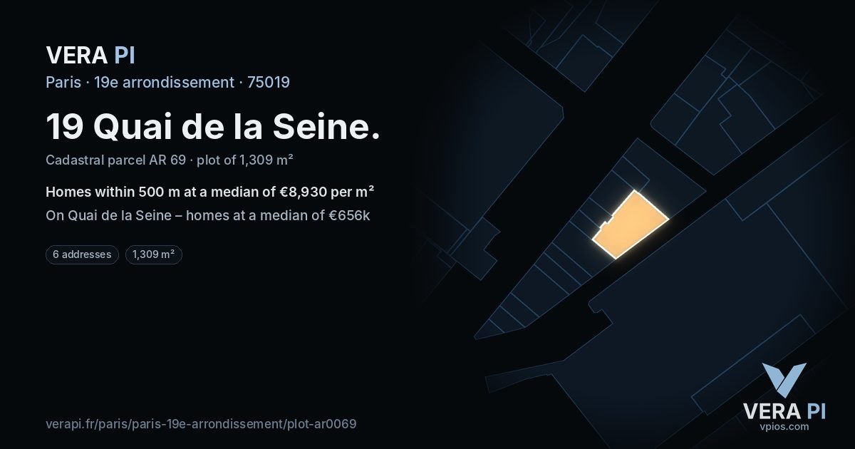19 Quai de la Seine, 19e arrondissement at night – the plot lit, the parcels around coloured by the prices near them