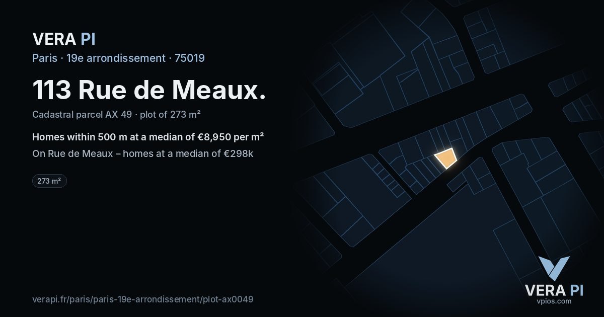 113 Rue de Meaux, 19e arrondissement at night – the plot lit, the parcels around coloured by the prices near them