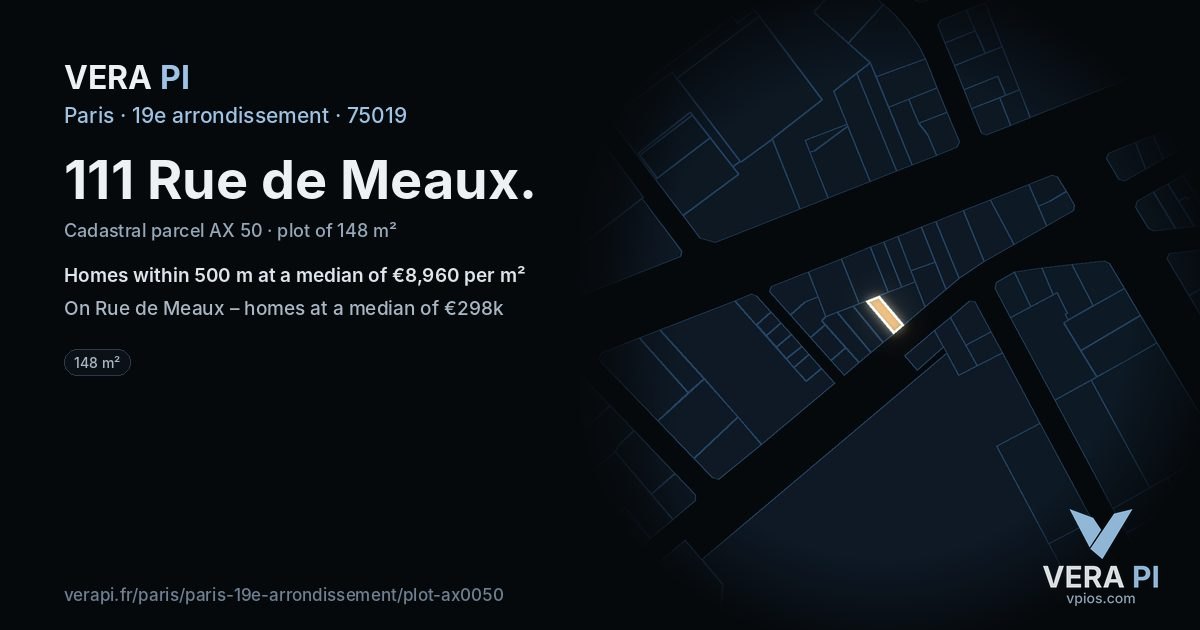 111 Rue de Meaux, 19e arrondissement at night – the plot lit, the parcels around coloured by the prices near them