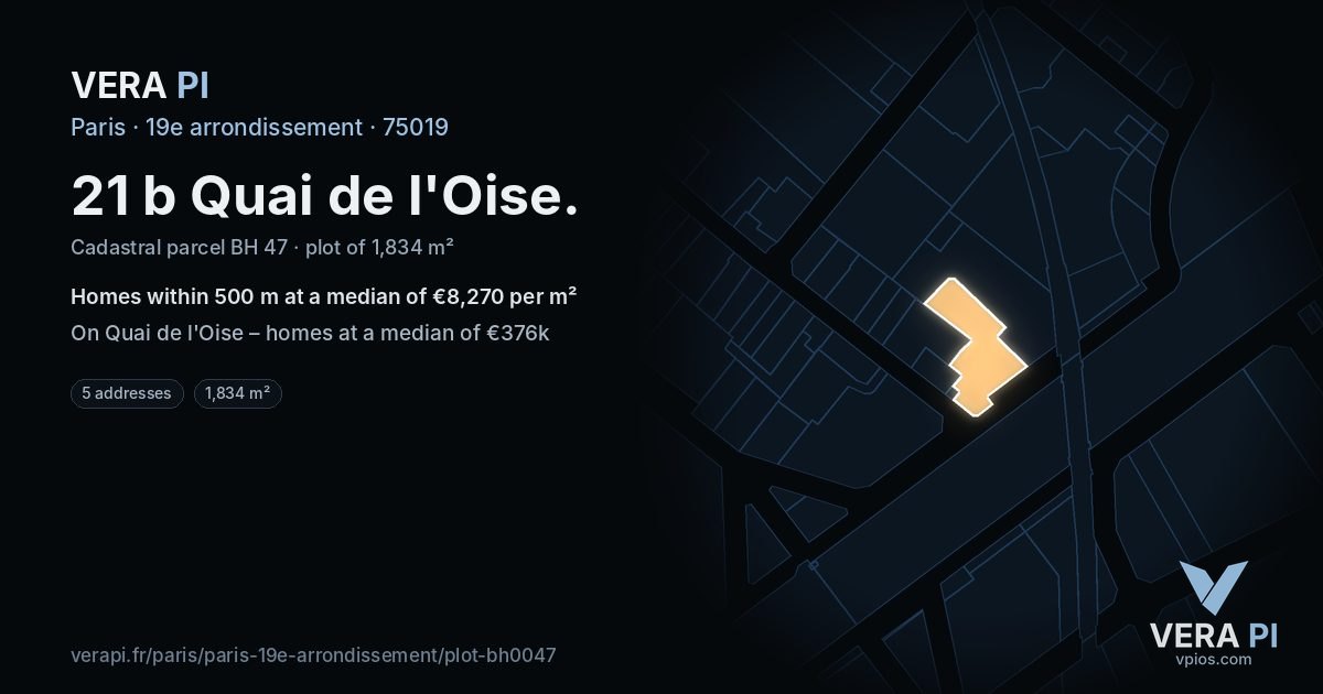 21 b Quai de l'Oise, 19e arrondissement at night – the plot lit, the parcels around coloured by the prices near them