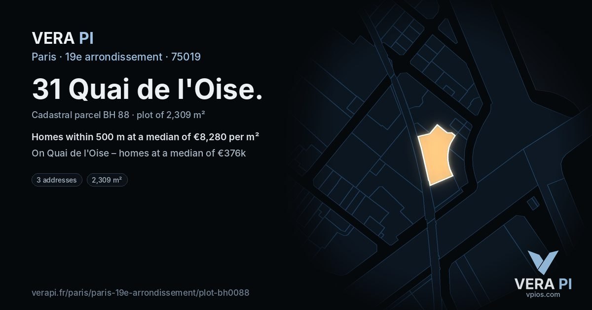 31 Quai de l'Oise, 19e arrondissement at night – the plot lit, the parcels around coloured by the prices near them