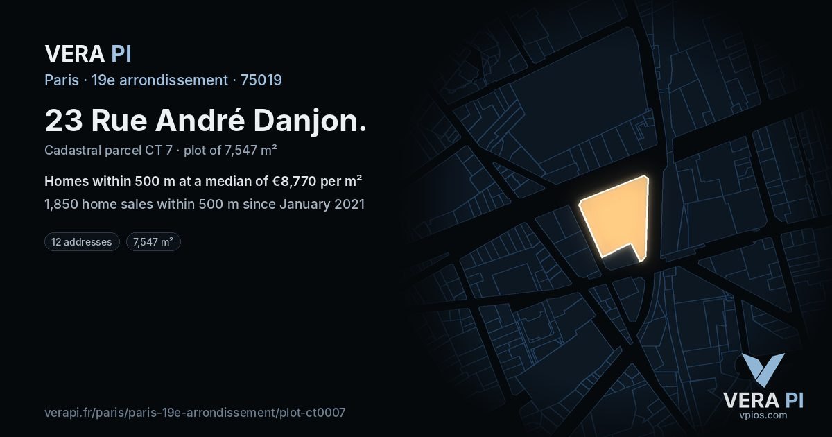 23 Rue André Danjon, 19e arrondissement at night – the plot lit, the parcels around coloured by the prices near them