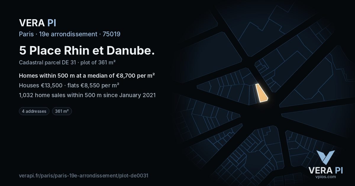 5 Place Rhin et Danube, 19e arrondissement at night – the plot lit, the parcels around coloured by the prices near them