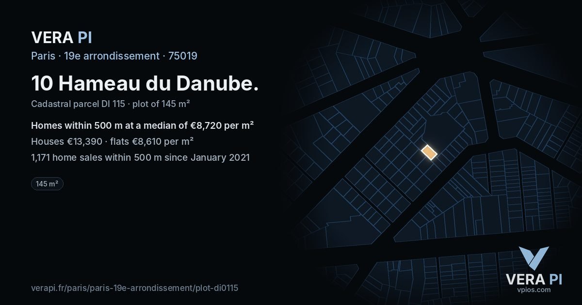 10 Hameau du Danube, 19e arrondissement at night – the plot lit, the parcels around coloured by the prices near them
