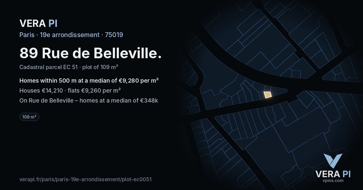 89 Rue de Belleville, 19e arrondissement at night – the plot lit, the parcels around coloured by the prices near them