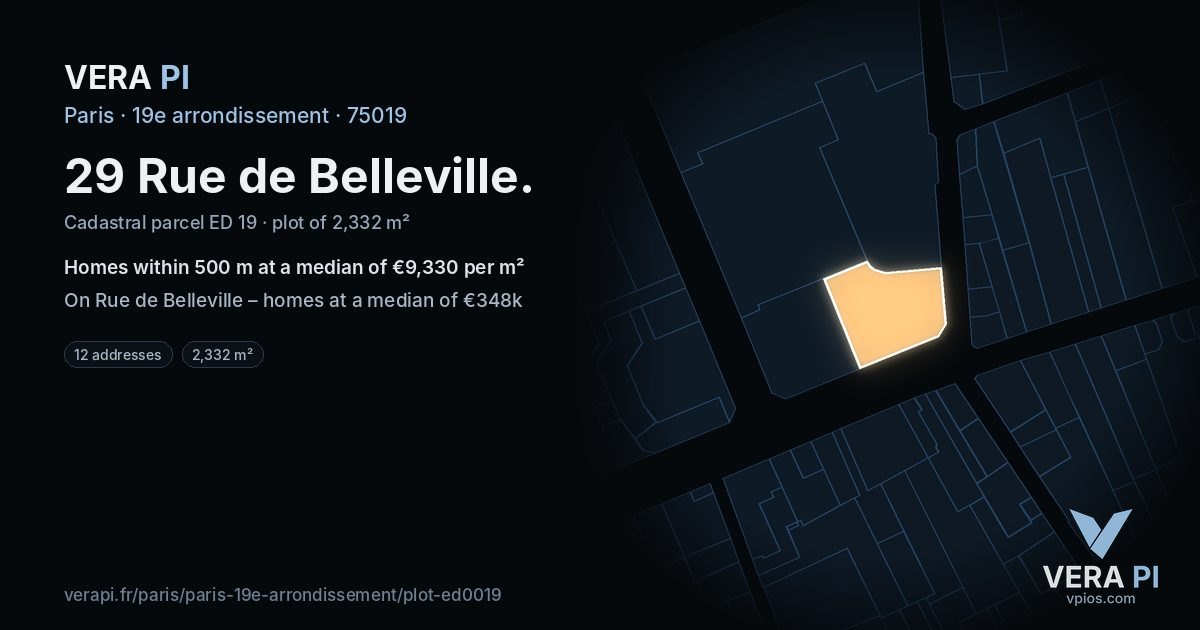 29 Rue de Belleville, 19e arrondissement at night – the plot lit, the parcels around coloured by the prices near them