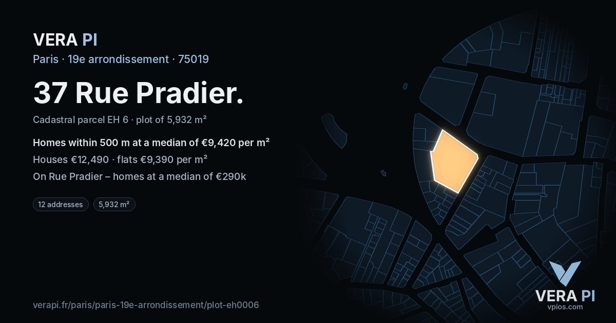 37 Rue Pradier, 19e arrondissement at night – the plot lit, the parcels around coloured by the prices near them