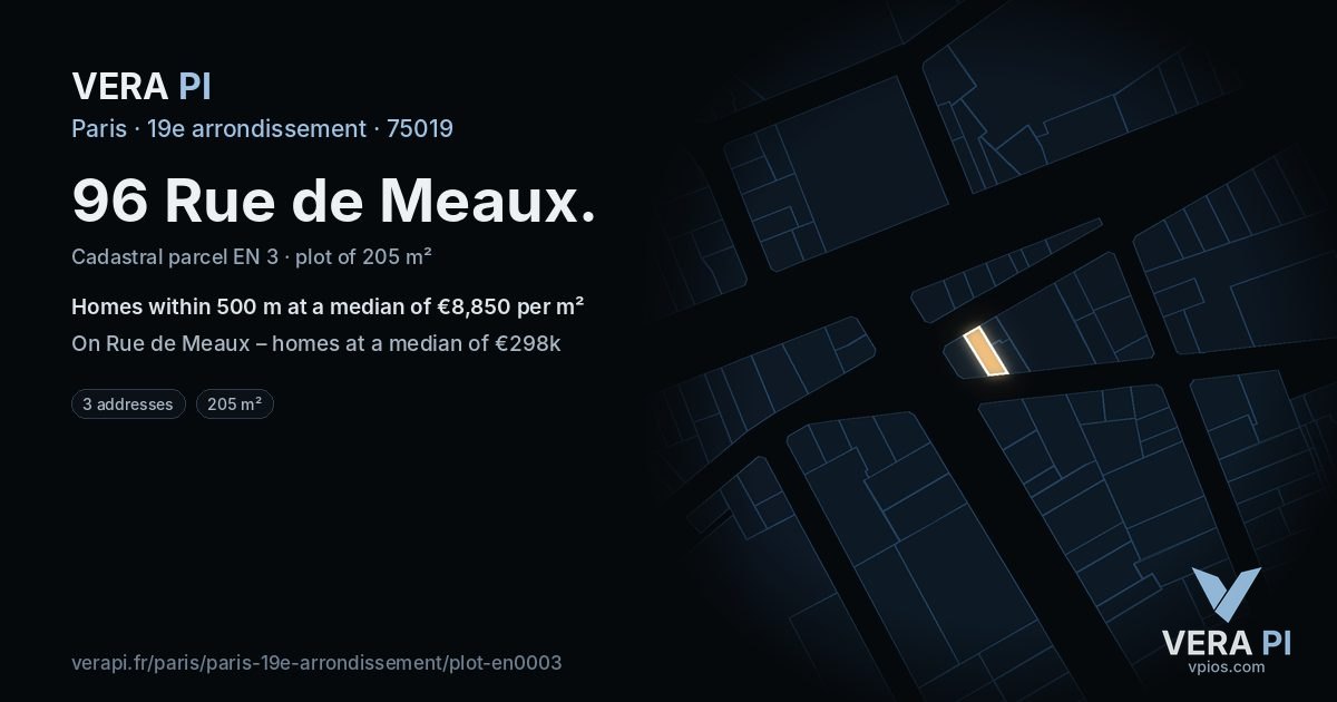 96 Rue de Meaux, 19e arrondissement at night – the plot lit, the parcels around coloured by the prices near them