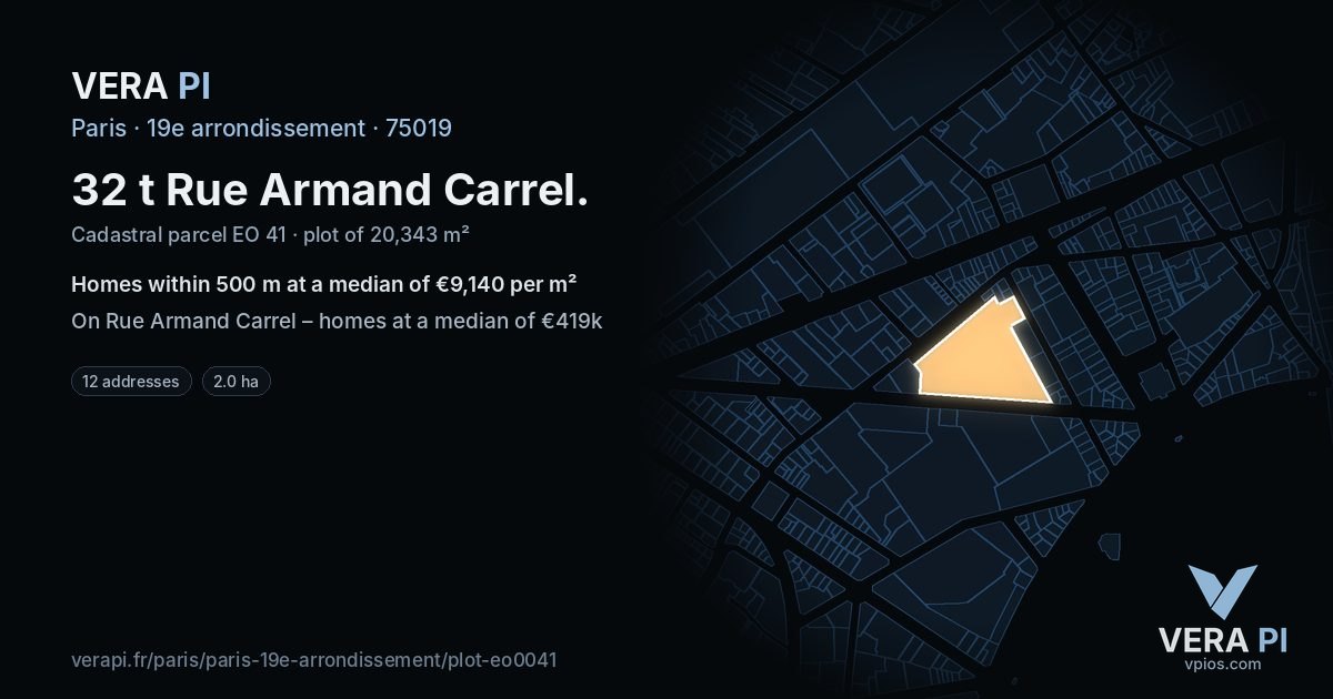 32 t Rue Armand Carrel, 19e arrondissement at night – the plot lit, the parcels around coloured by the prices near them