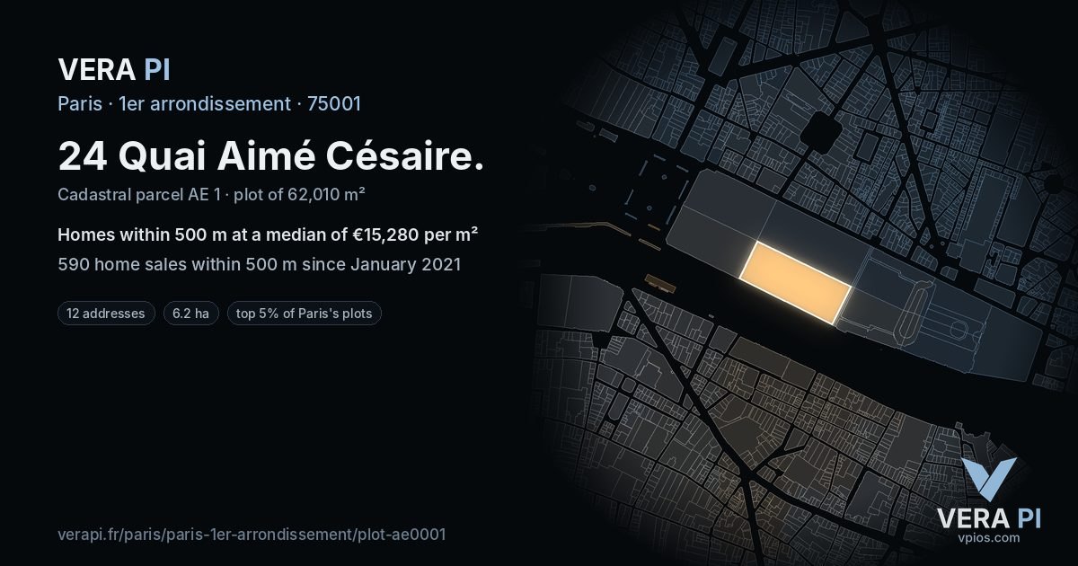 24 Quai Aimé Césaire, 1er arrondissement at night – the plot lit, the parcels around coloured by the prices near them