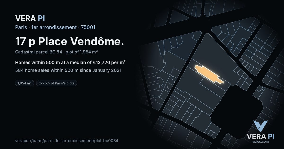 17 p Place Vendôme, 1er arrondissement at night – the plot lit, the parcels around coloured by the prices near them