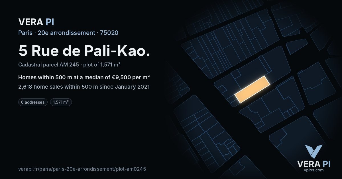 5 Rue de Pali-Kao, 20e arrondissement at night – the plot lit, the parcels around coloured by the prices near them
