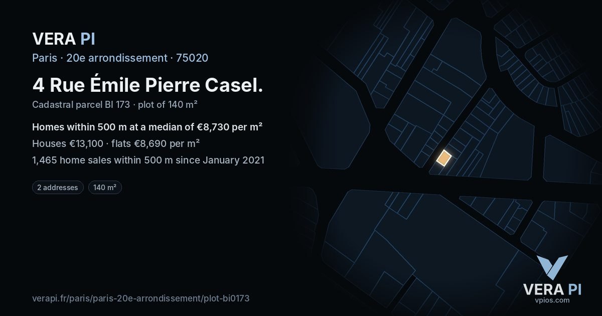 4 Rue Émile Pierre Casel, 20e arrondissement at night – the plot lit, the parcels around coloured by the prices near them