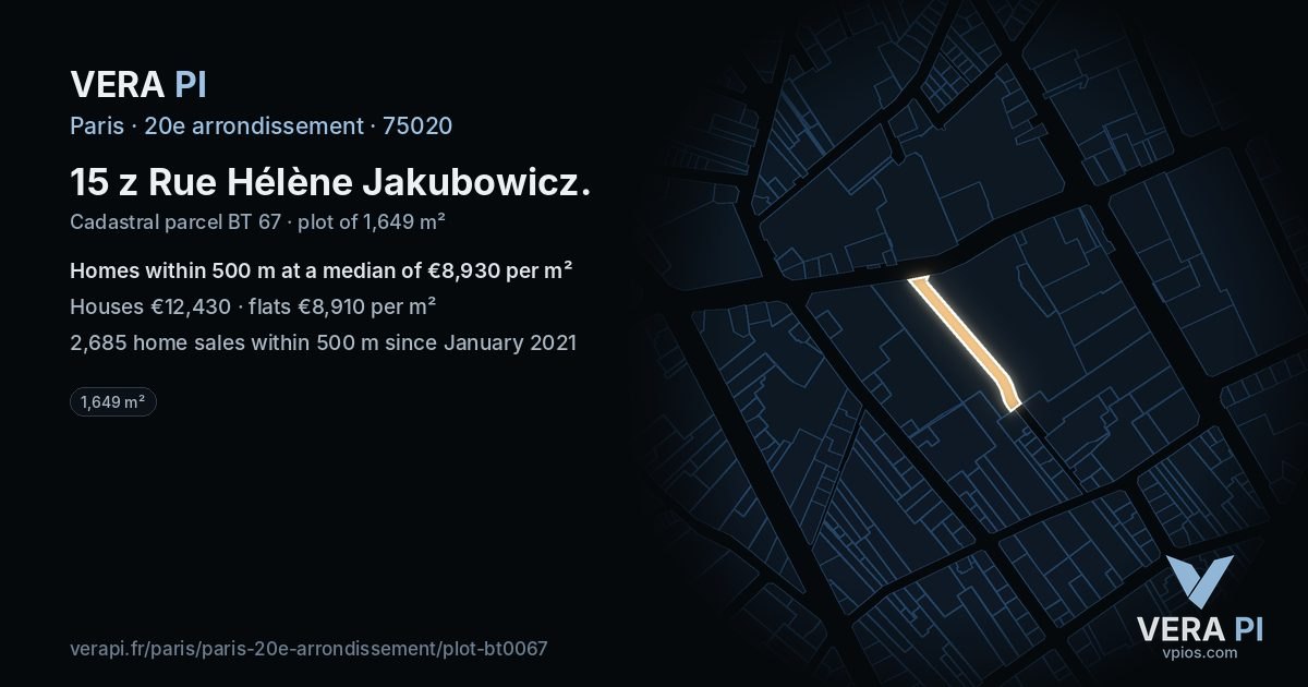 15 z Rue Hélène Jakubowicz, 20e arrondissement at night – the plot lit, the parcels around coloured by the prices near them