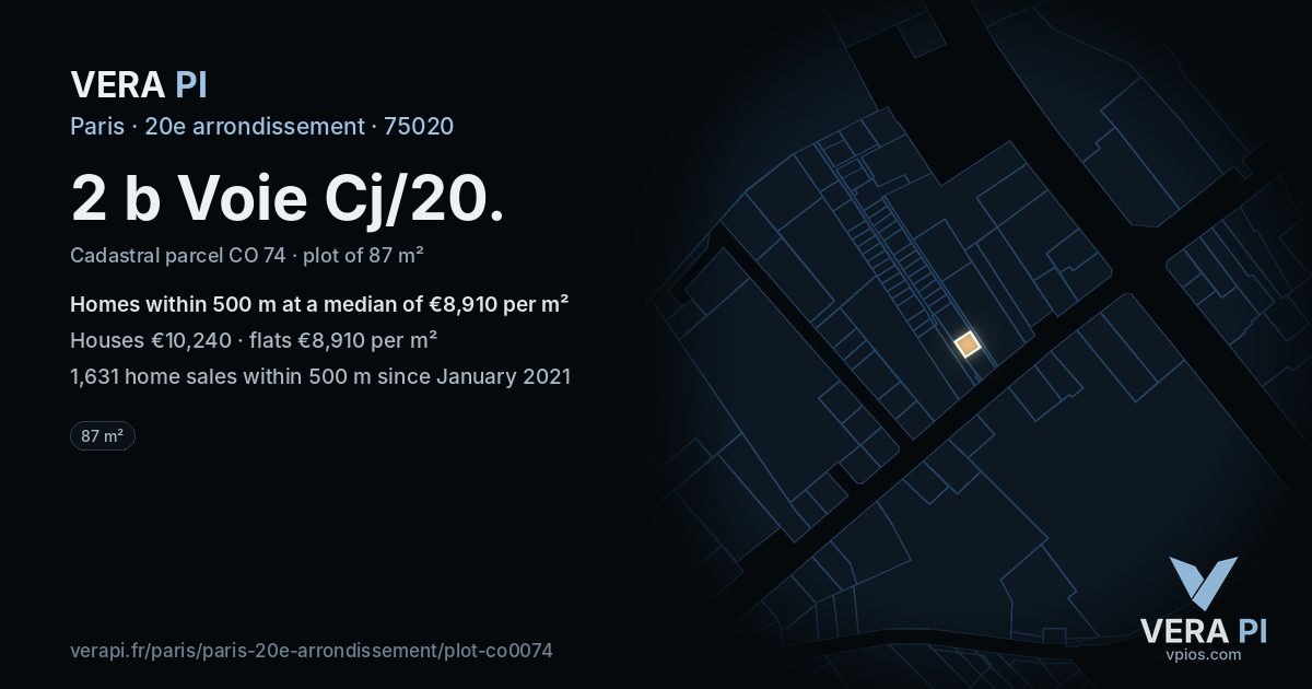 2 b Voie Cj/20, 20e arrondissement at night – the plot lit, the parcels around coloured by the prices near them