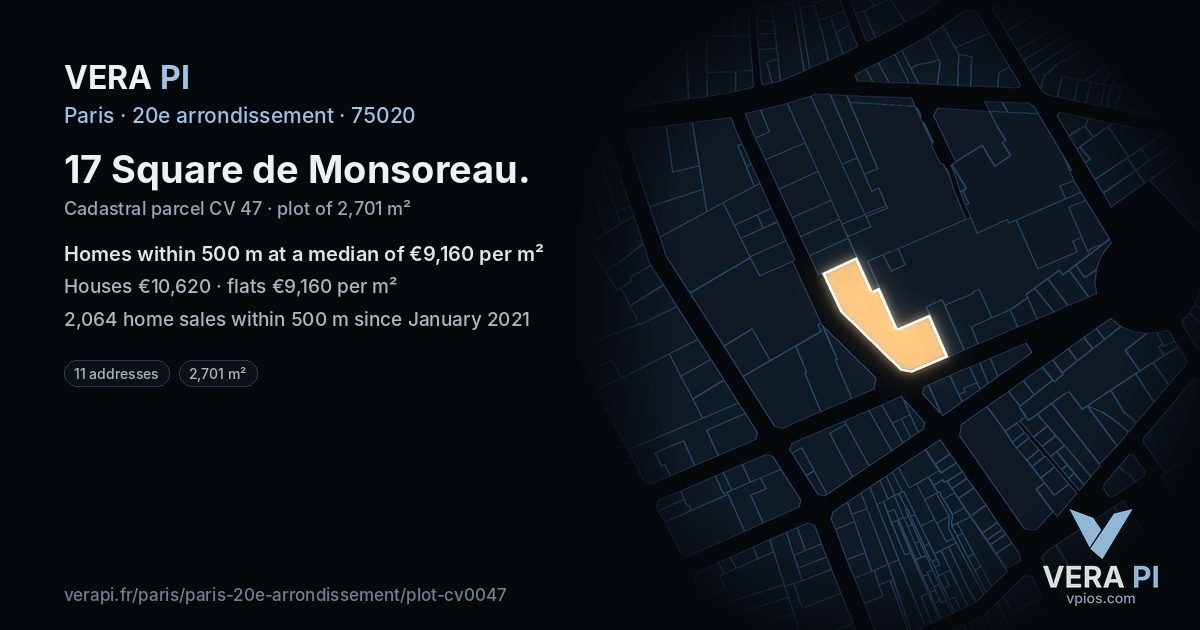 17 Square de Monsoreau, 20e arrondissement at night – the plot lit, the parcels around coloured by the prices near them