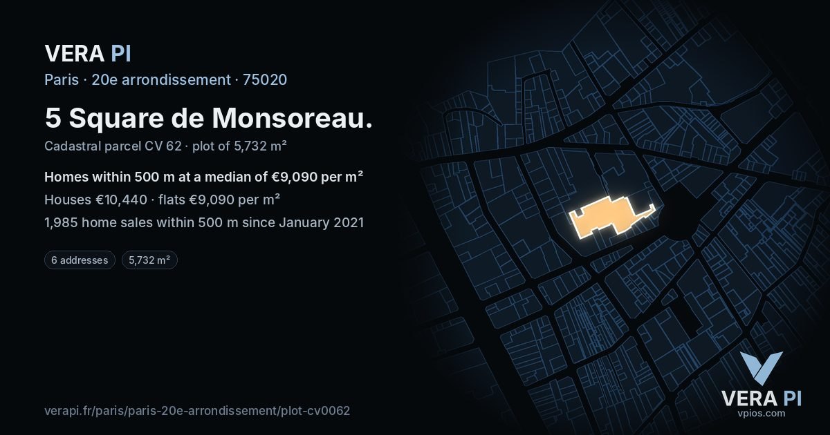 5 Square de Monsoreau, 20e arrondissement at night – the plot lit, the parcels around coloured by the prices near them