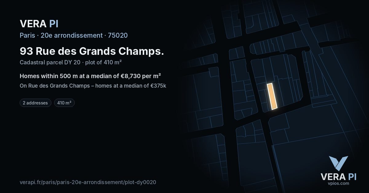93 Rue des Grands Champs, 20e arrondissement at night – the plot lit, the parcels around coloured by the prices near them