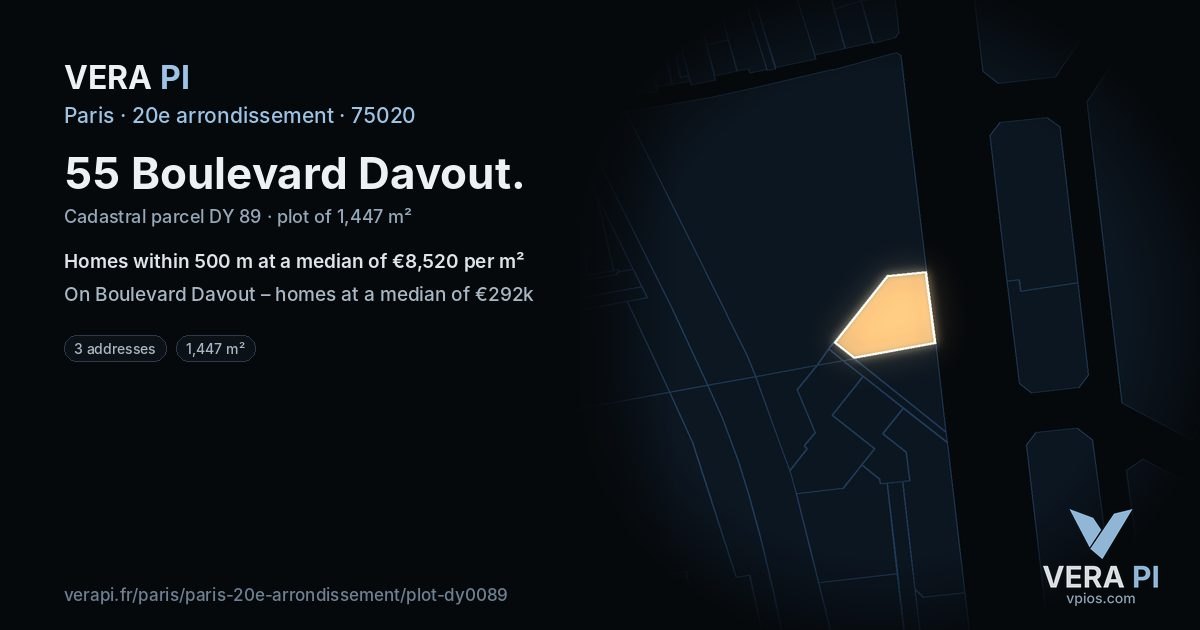 55 Boulevard Davout, 20e arrondissement at night – the plot lit, the parcels around coloured by the prices near them
