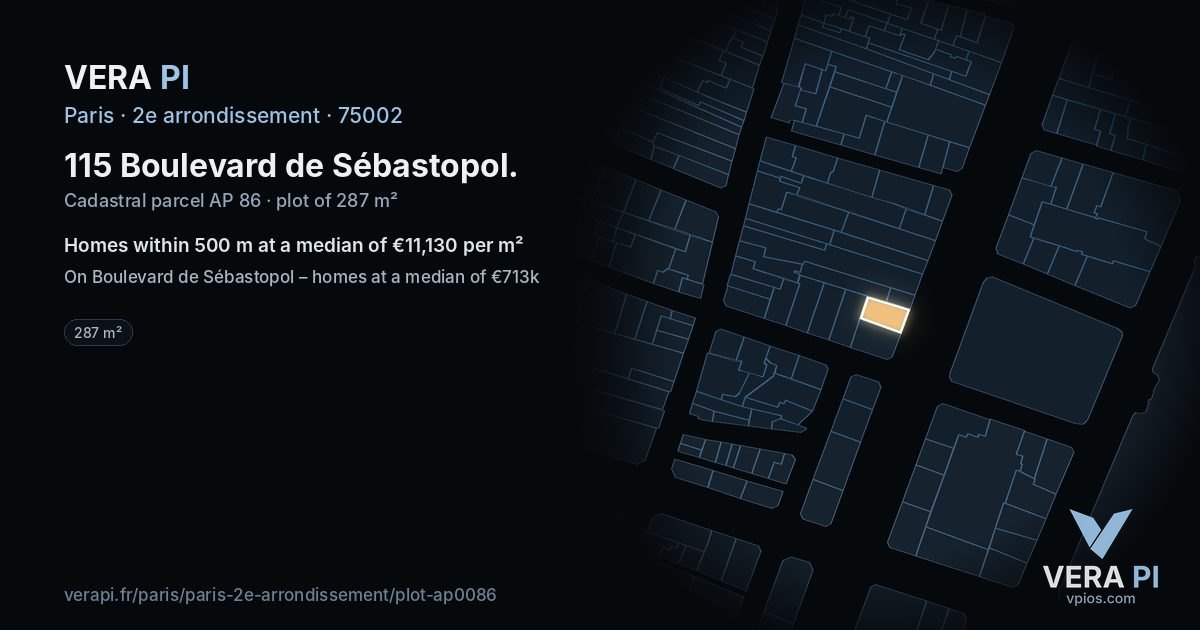 115 Boulevard de Sébastopol, 2e arrondissement at night – the plot lit, the parcels around coloured by the prices near them