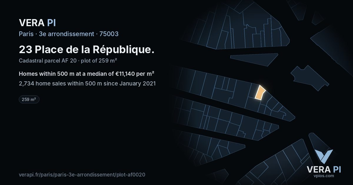 23 Place de la République, 3e arrondissement at night – the plot lit, the parcels around coloured by the prices near them