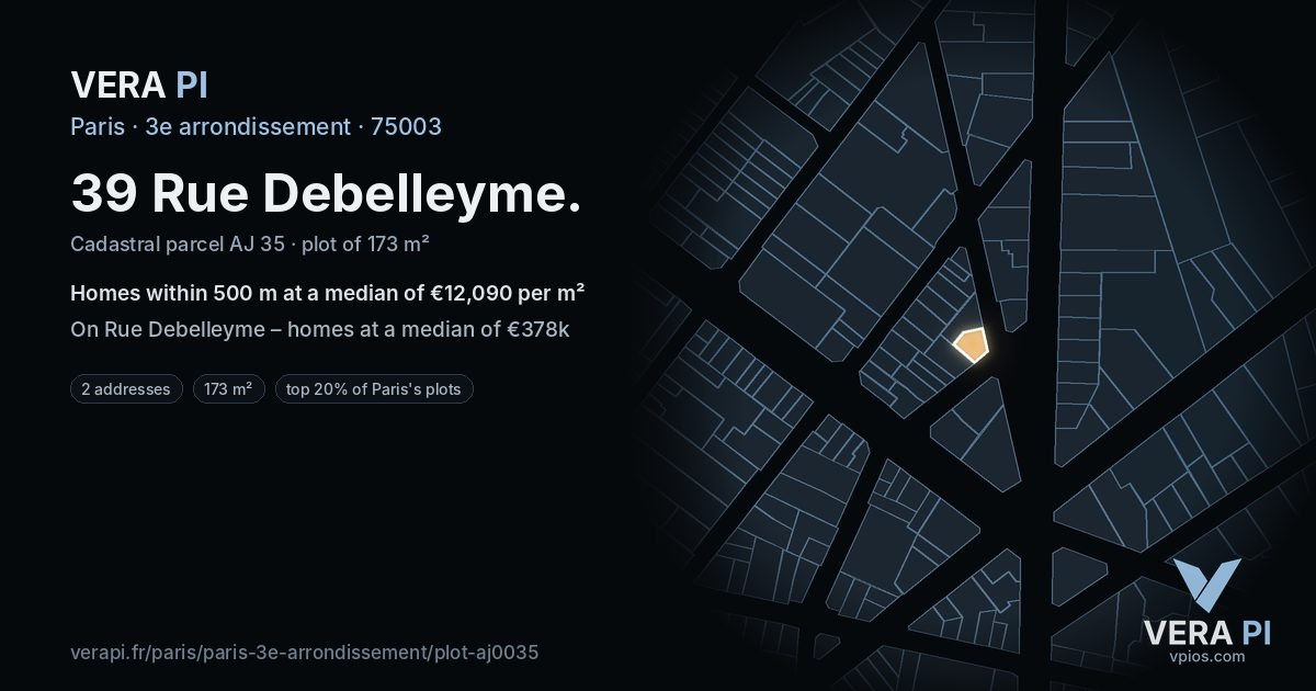 39 Rue Debelleyme, 3e arrondissement at night – the plot lit, the parcels around coloured by the prices near them