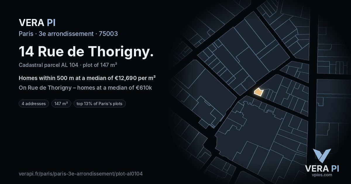 14 Rue de Thorigny, 3e arrondissement at night – the plot lit, the parcels around coloured by the prices near them